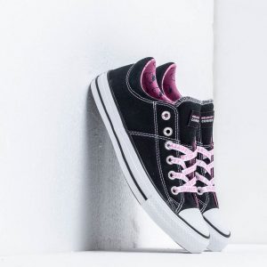 Converse X Hello Kitty Chuck Taylor All Star Madison Black/ Prism Pink/ White