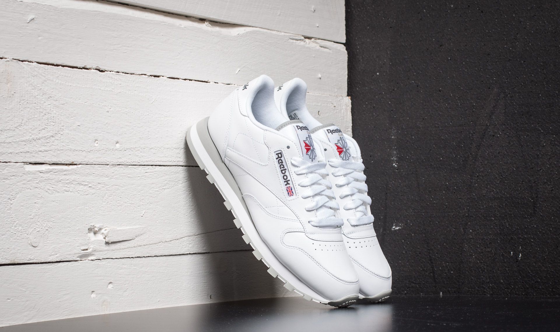 reebok classic white light grey
