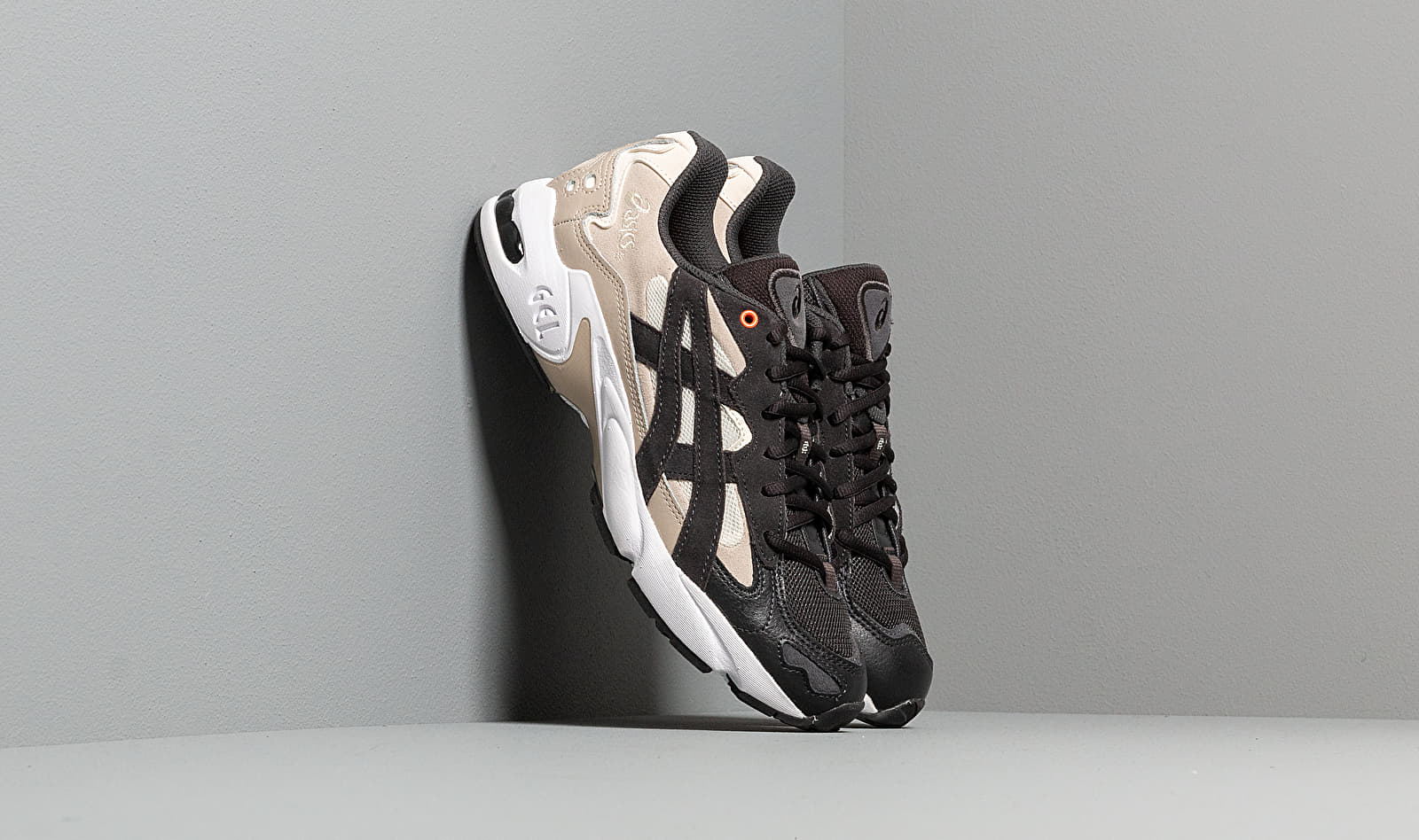 reigning champ gel kayano 25