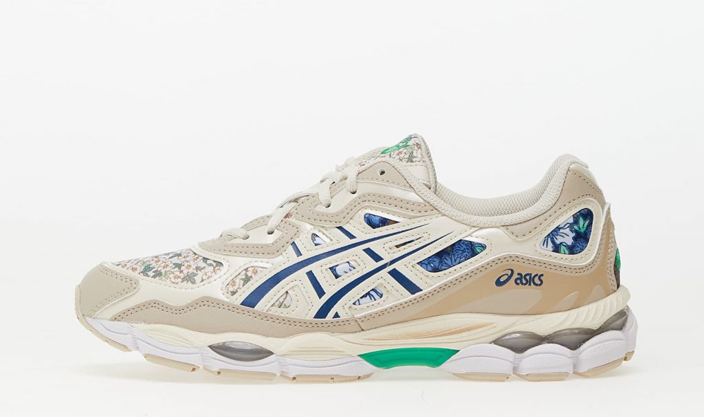 Дамски Спортни Asics