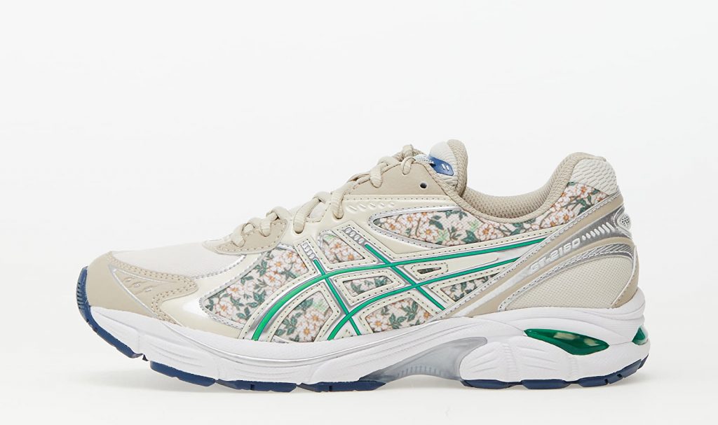 Дамски Спортни Asics